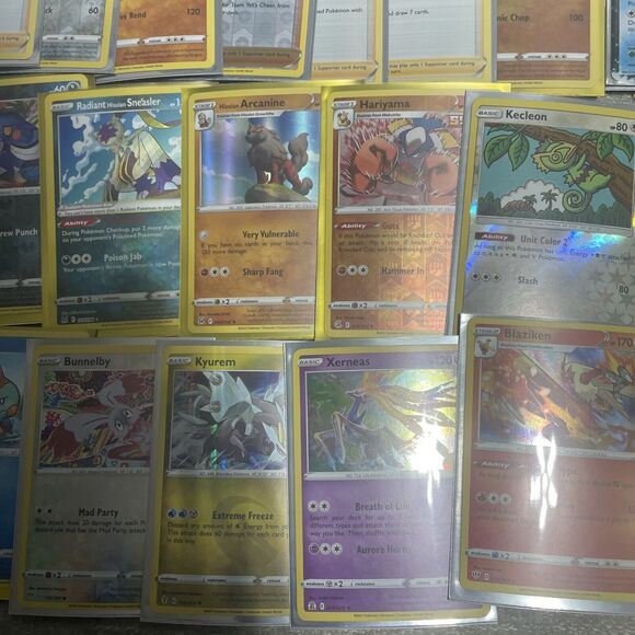 Pokemon cards TCG ~ Celebrations Lot Of 60+ Cards Mint/NM - With Sleeves And Tin - Picture 15 of 15